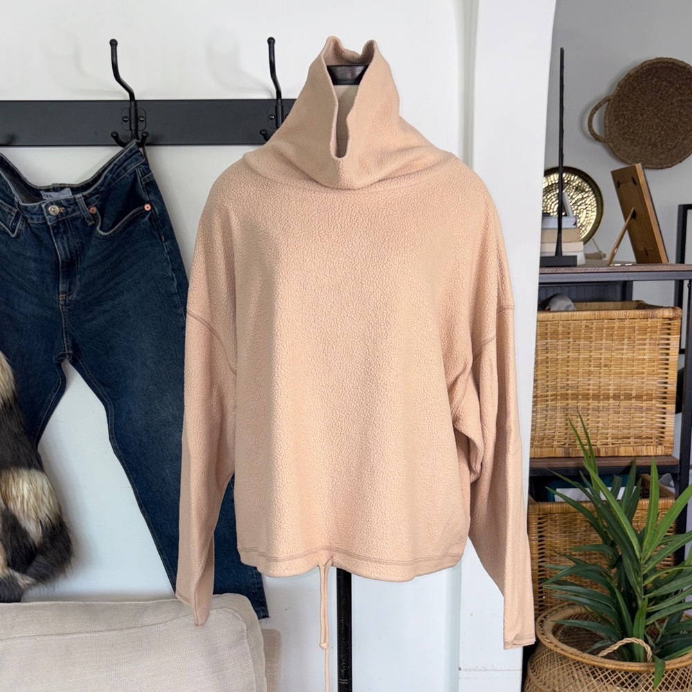 Aerie Women's Cowl Neck Sweater in Cream